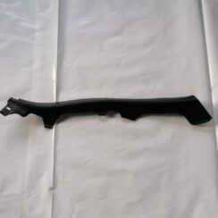 Aizmugurējas salona statnes apdare priekš LEXUS IS250 2007