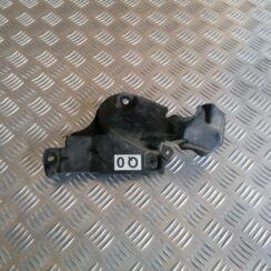 Dzinēja dekoratīva vāka daļa priekš LEXUS IS250 2007