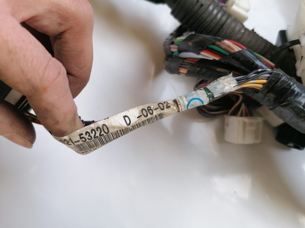 Dzinēja vadi priekš LEXUS IS250 2007 3 Dzinēja vadi priekš LEXUS IS250 2007