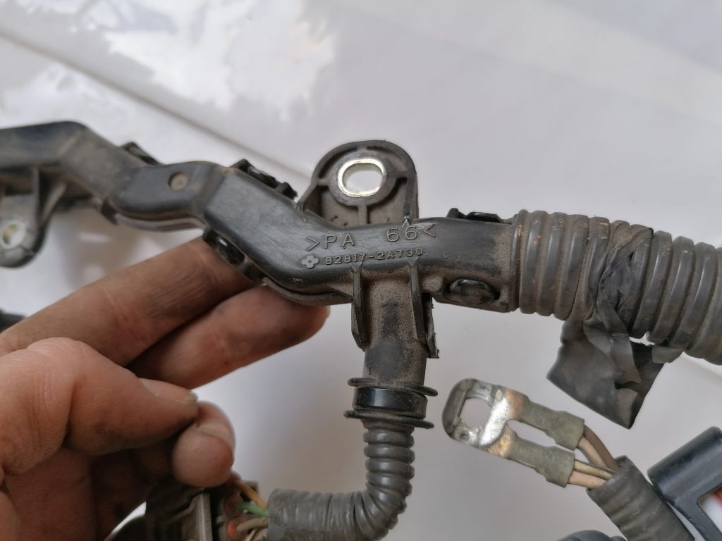 Dzinēja vadi priekš LEXUS IS250 2007 9 Dzinēja vadi priekš LEXUS IS250 2007