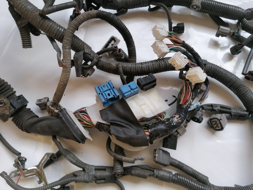 Dzinēja vadi priekš LEXUS IS250 2007 10 Dzinēja vadi priekš LEXUS IS250 2007