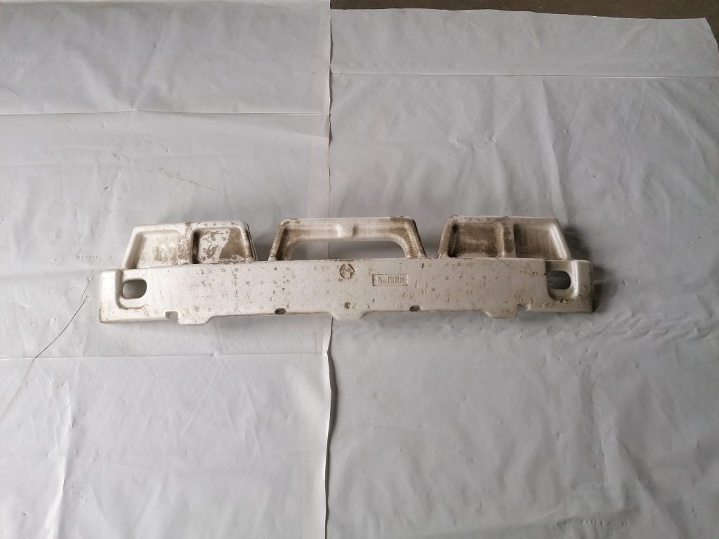 Aizmugurēja bufera putuplasts priekš LEXUS IS250 2007