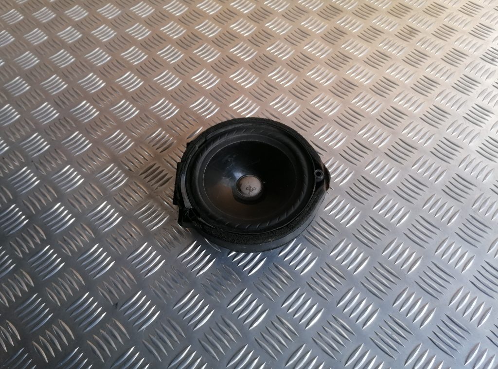 Durvju skaļrunis, apakšā priekš NISSAN PATHFINDER 2006 1 Durvju skaļrunis, apakšā priekš NISSAN PATHFINDER 2006