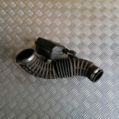 Gaisa filtra korpusa caurule priekš NISSAN PATHFINDER 2006