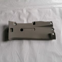 Vidējas salona statnes apdare priekš NISSAN PATHFINDER 2006