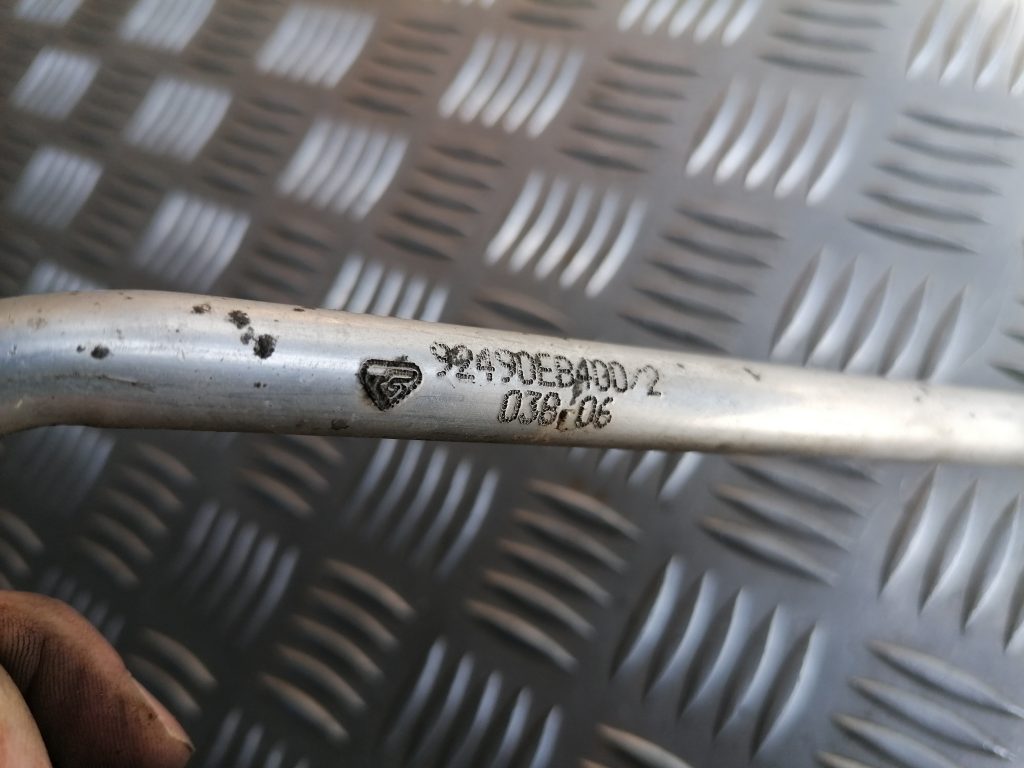 Gaisa kondicioniera caurule priekš NISSAN PATHFINDER 2006