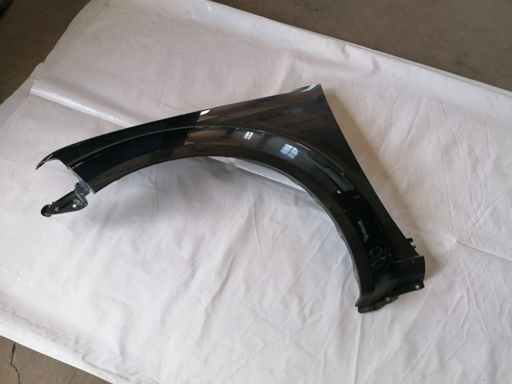 Priekšējais kreisais spārns priekš NISSAN PATHFINDER 2006 1 Priekšējais kreisais spārns priekš NISSAN PATHFINDER 2006