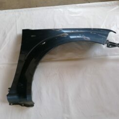 Priekšējais labais spārns priekš NISSAN PATHFINDER 2006