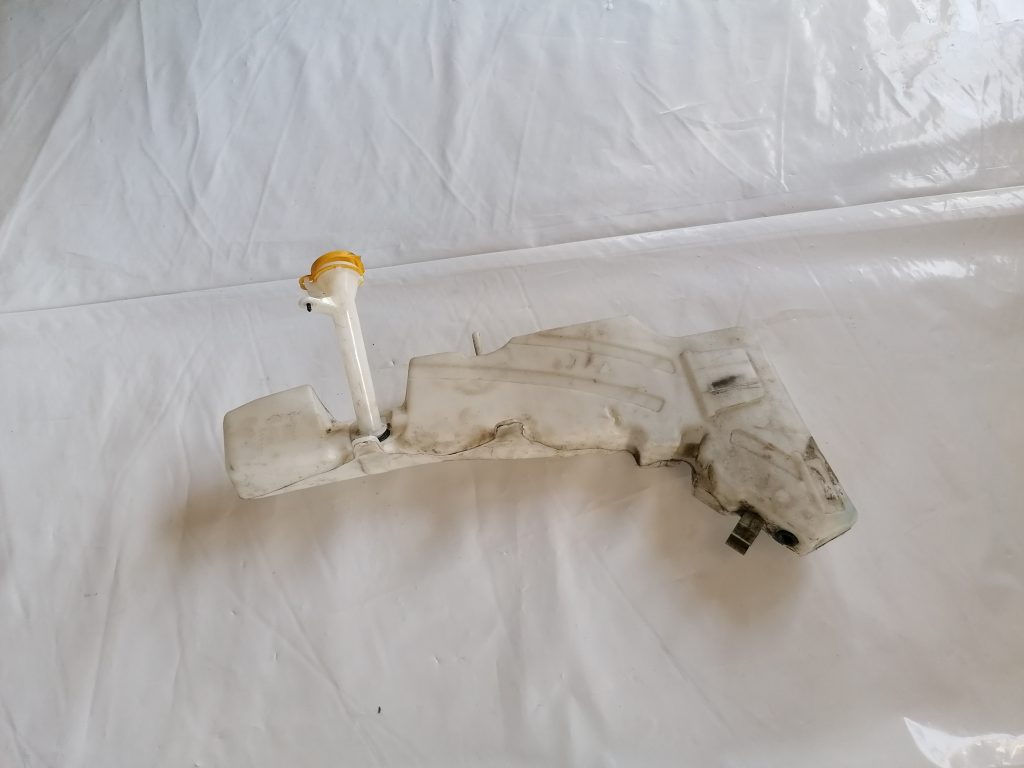 Mazgātāja šķidruma tvertne priekš NISSAN PATHFINDER 2006