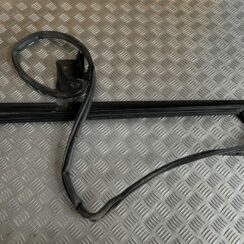 Durvju gumija priekš MERCEDES BENZ CLS 320 2005