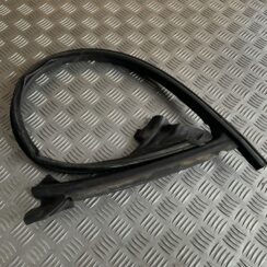 Durvju gumija priekš MERCEDES BENZ CLS 320 2005