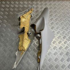 Aizmugurējas salona statnes apdare priekš MERCEDES BENZ CLS 320 2005