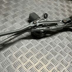 Vējstikla tīrīšanas mehānisms priekš MERCEDES BENZ CLS 320 2005