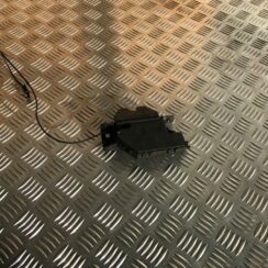 Bagāžnieka vāka slēdzene priekš BMW 1 E87 2009 WHITE