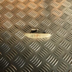 Pagrieziena signala lukturis priekš BMW 1 E87 2009 WHITE