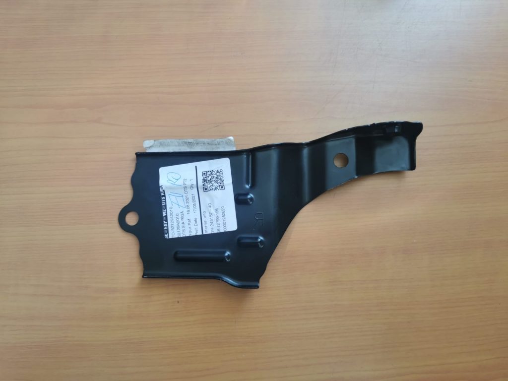 Priekšēja bufera kronšteins priekš Toyota 2006-2012 5212942010 4 Priekšēja bufera kronšteins priekš Toyota 2006-2012 5212942010