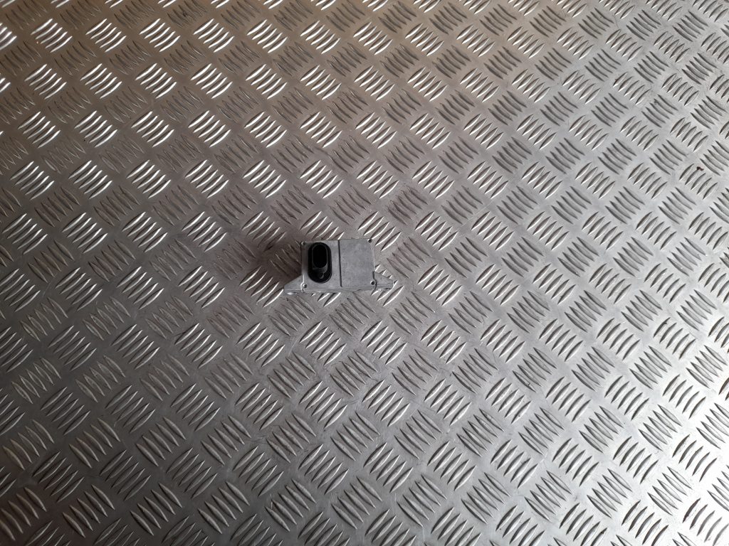 ESP ātruma devējs priekš BMW 320D E46 2004 TOURING 2 ESP ātruma devējs priekš BMW 320D E46 2004 TOURING