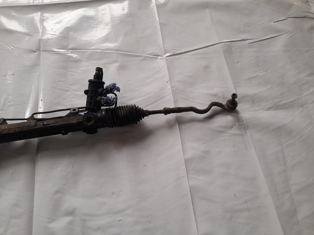 Stūres mehānisms priekš BMW 320D E46 2004 TOURING 2 Stūres mehānisms priekš BMW 320D E46 2004 TOURING