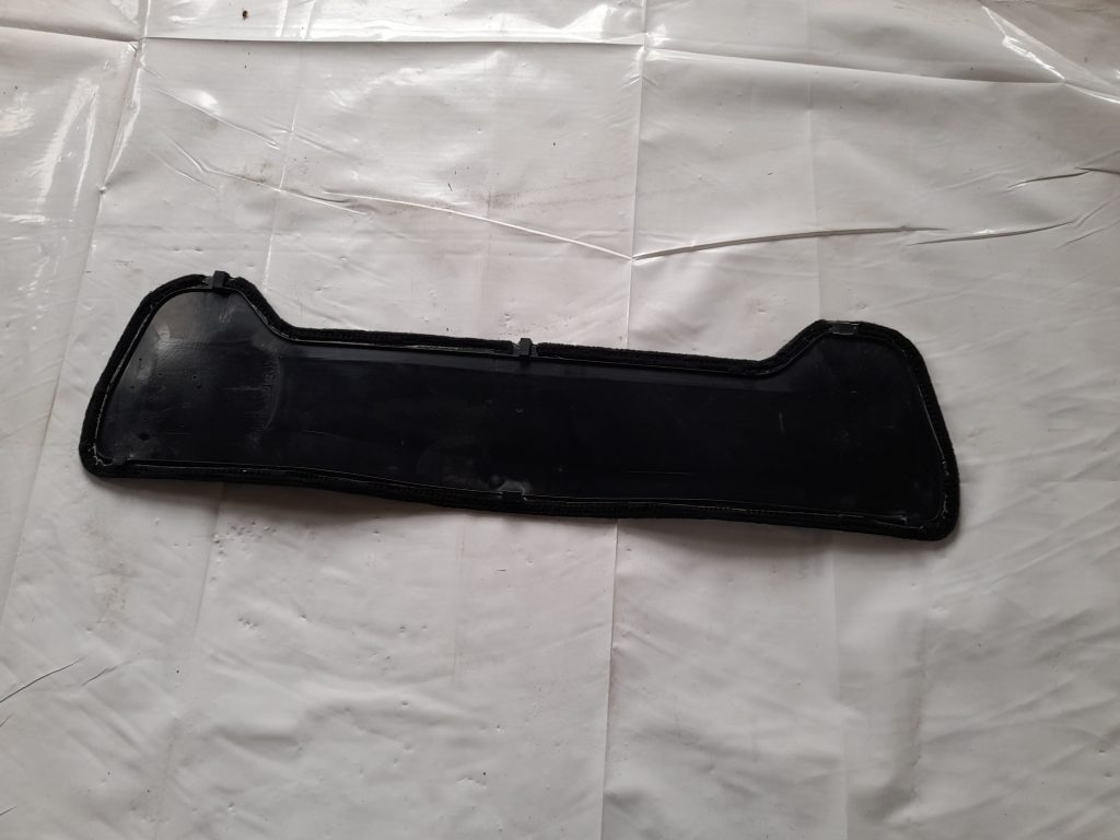 Bagāžnieka vāka liela apdare priekš BMW 320D E46 2004 TOURING 2 Bagāžnieka vāka liela apdare priekš BMW 320D E46 2004 TOURING