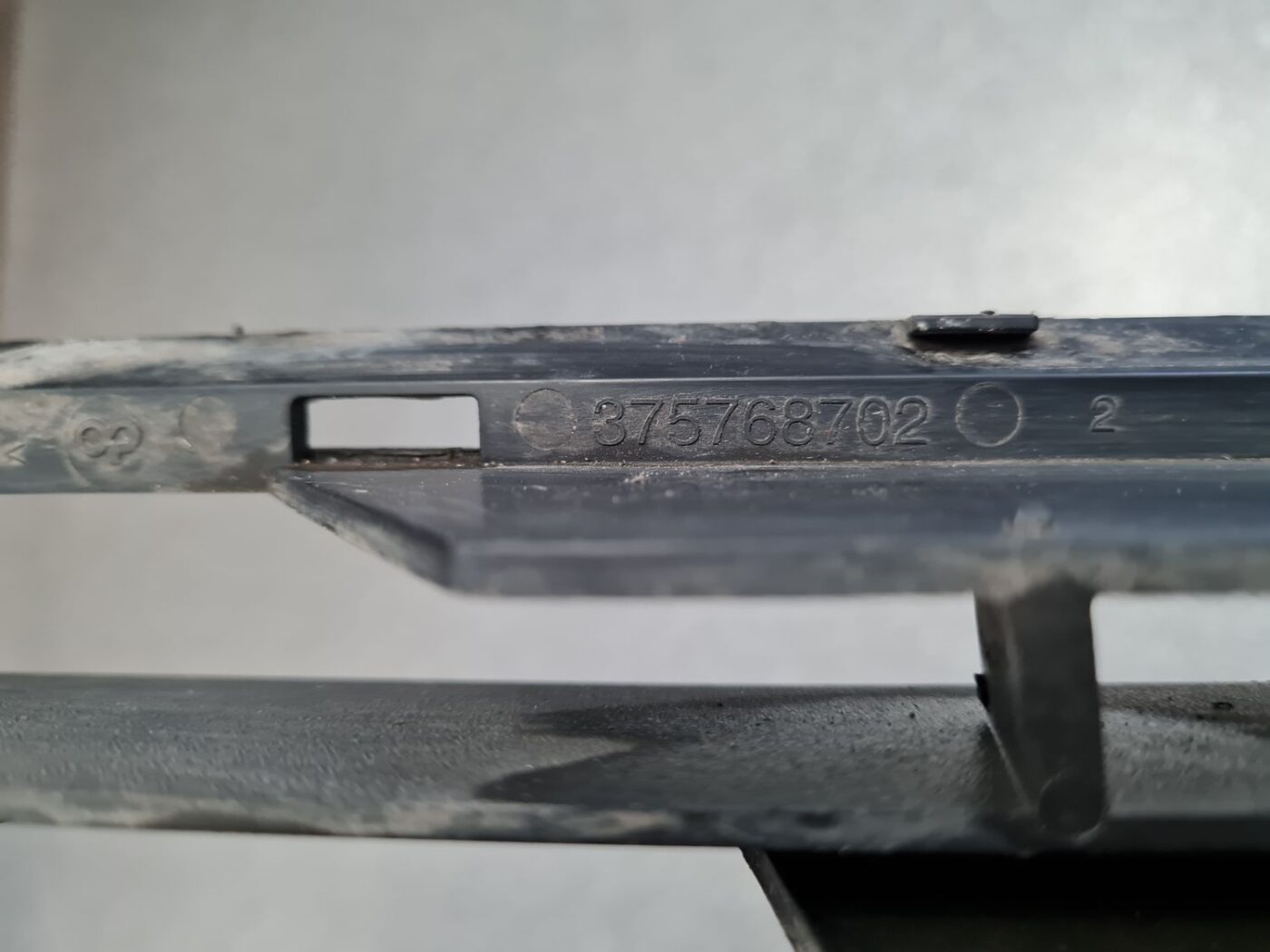 Bufera reste priekš OPEL ASTRA H 2006