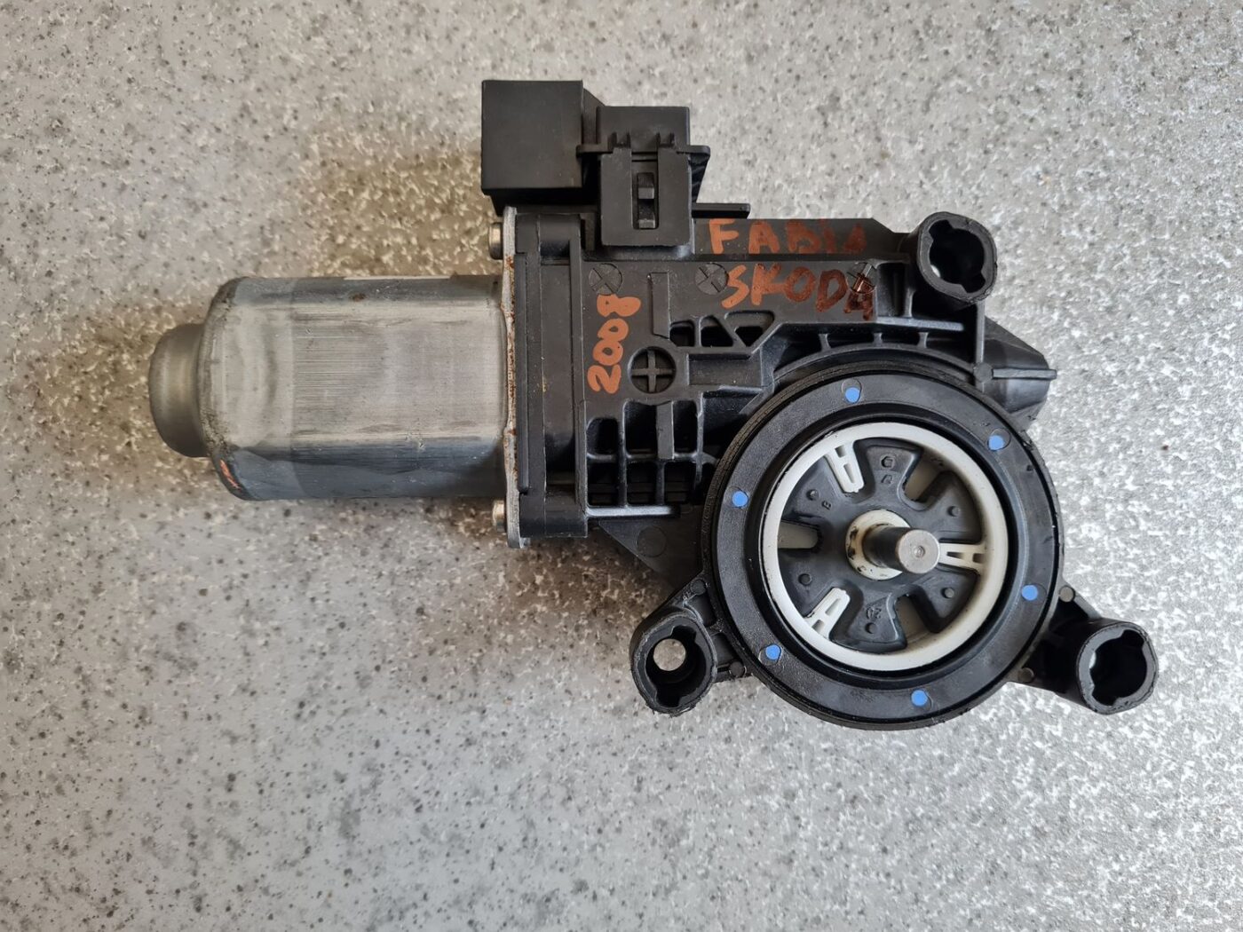 Elektrisko stiklu motors priekš ŠKODA FABIA 2008 6 Elektrisko stiklu motors priekš ŠKODA FABIA 2008