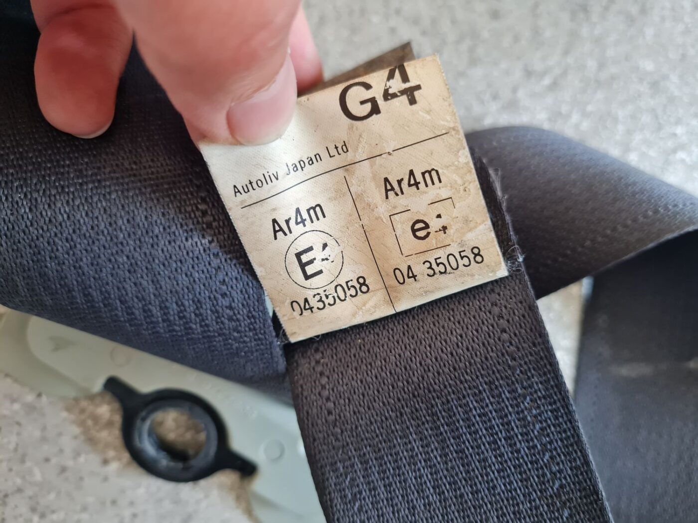 Priekšējā labā drošības josta priekš CITROEN C-CROSSER 2009