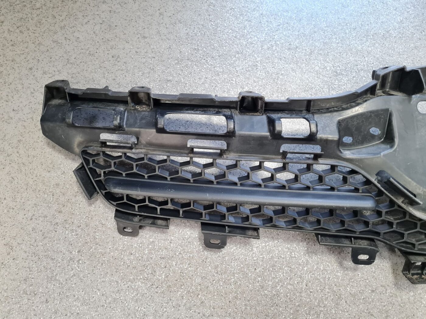 Pārsega reste priekš TOYOTA COROLLA VERSO 2008