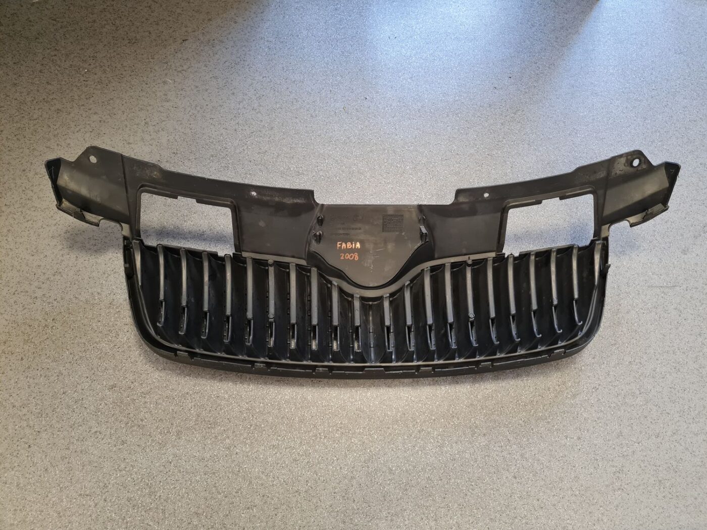 Bufera reste priekš ŠKODA FABIA 2008 9 Bufera reste priekš ŠKODA FABIA 2008