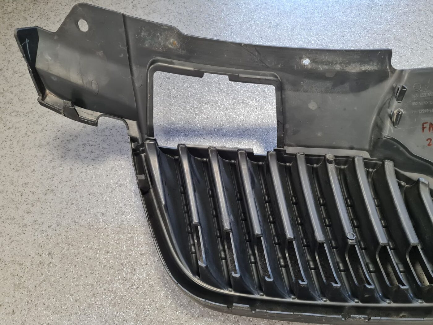 Bufera reste priekš ŠKODA FABIA 2008 8 Bufera reste priekš ŠKODA FABIA 2008