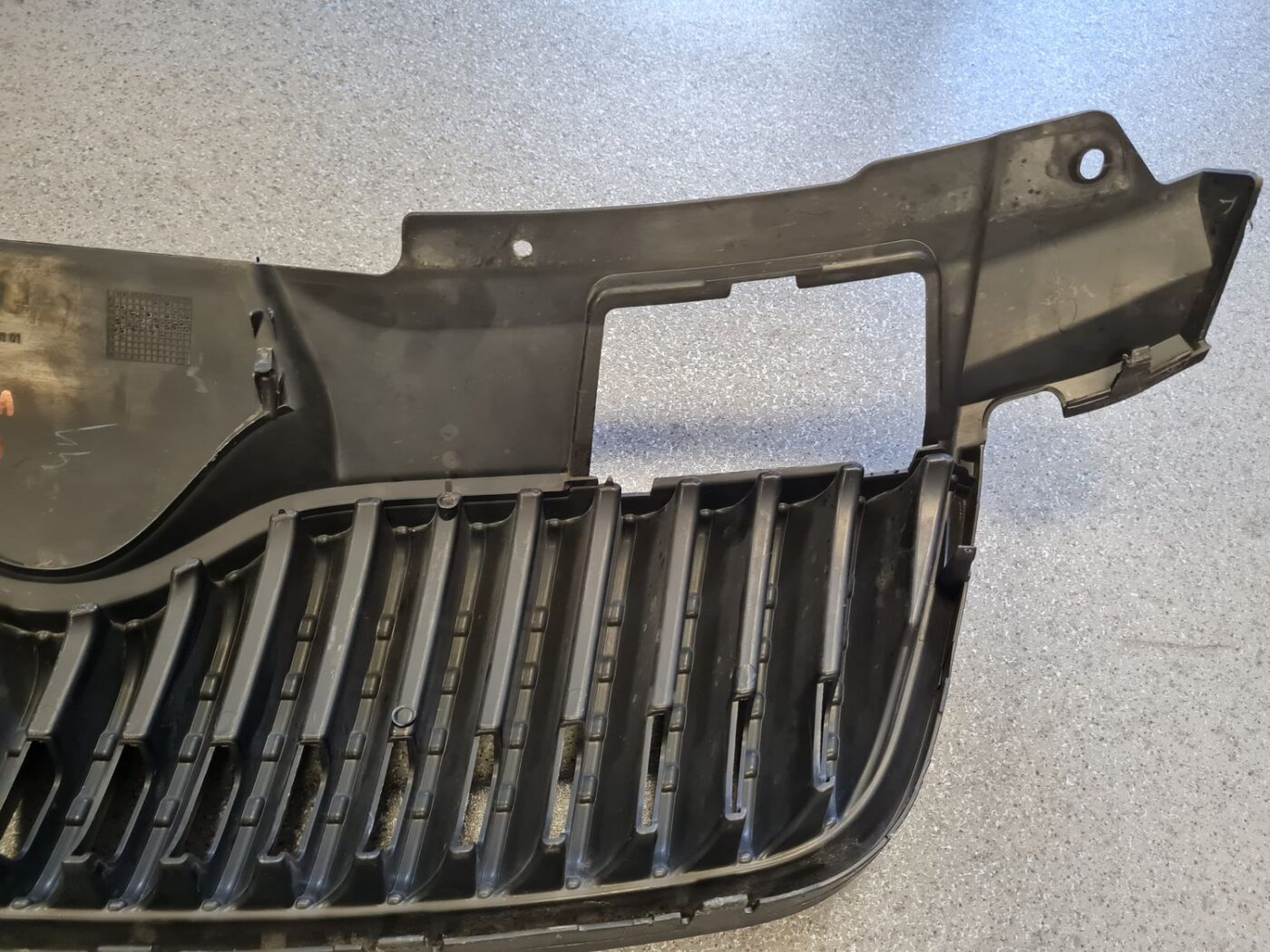 Bufera reste priekš ŠKODA FABIA 2008 6 Bufera reste priekš ŠKODA FABIA 2008