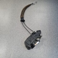 Priekšējo labo durvju slēdzene priekš NISSAN X-TRAIL 2008