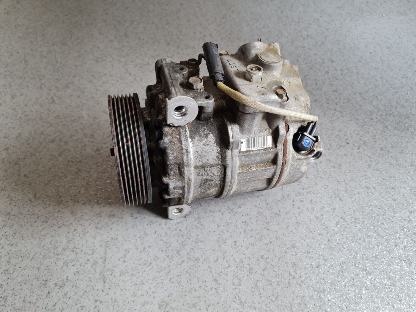 Gaisa kondicioniera kompresors priekš BMW 525 E60 2006 OLIVE 1 Gaisa kondicioniera kompresors priekš BMW 525 E60 2006 OLIVE