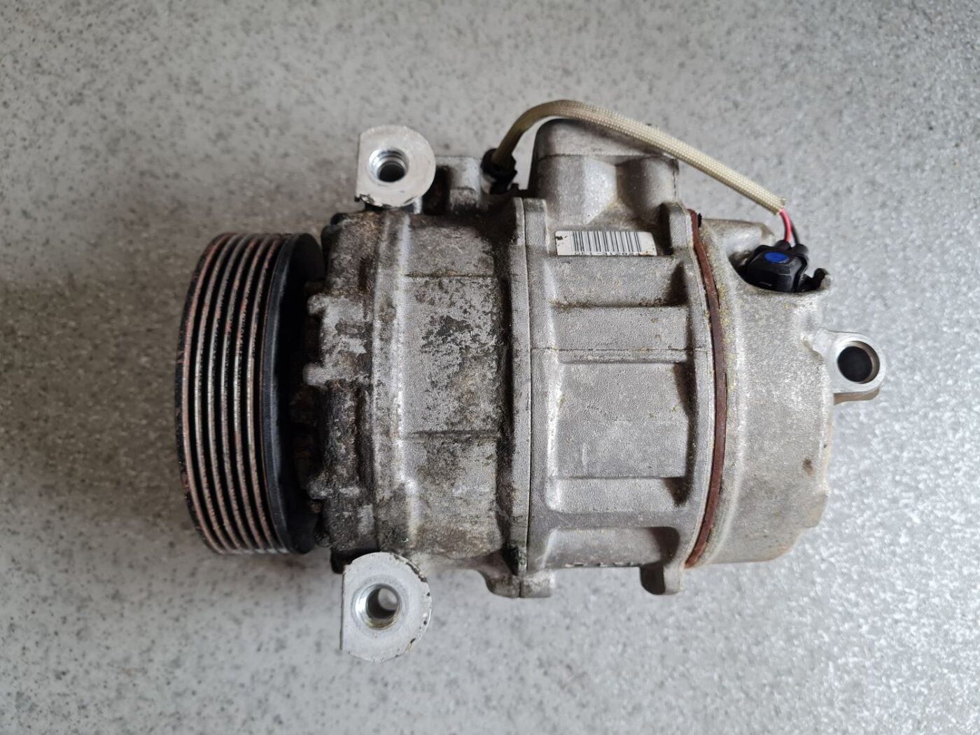 Gaisa kondicioniera kompresors priekš BMW 525 E60 2006 OLIVE 8 Gaisa kondicioniera kompresors priekš BMW 525 E60 2006 OLIVE