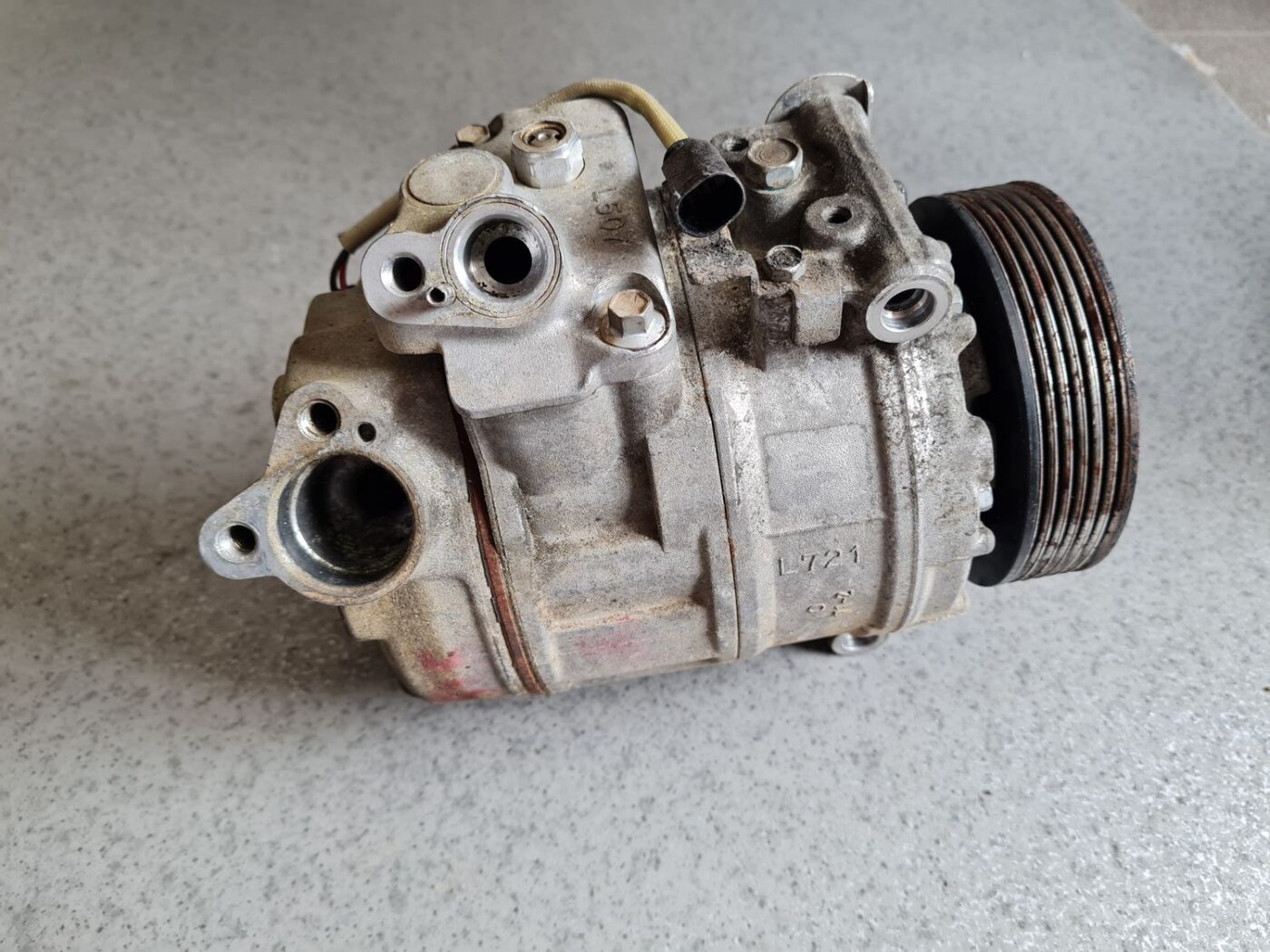 Gaisa kondicioniera kompresors priekš BMW 525 E60 2006 OLIVE 5 Gaisa kondicioniera kompresors priekš BMW 525 E60 2006 OLIVE