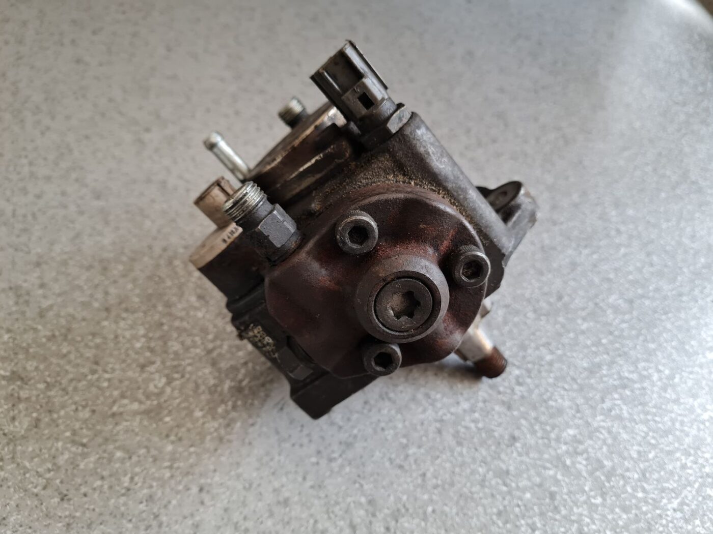 Augstspiediena degvielas sūknis priekš MAZDA 6 2006