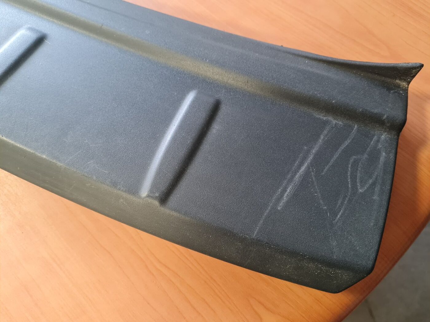 Aizmugurēja bufera uzlika priekš VOLVO XC60 2009