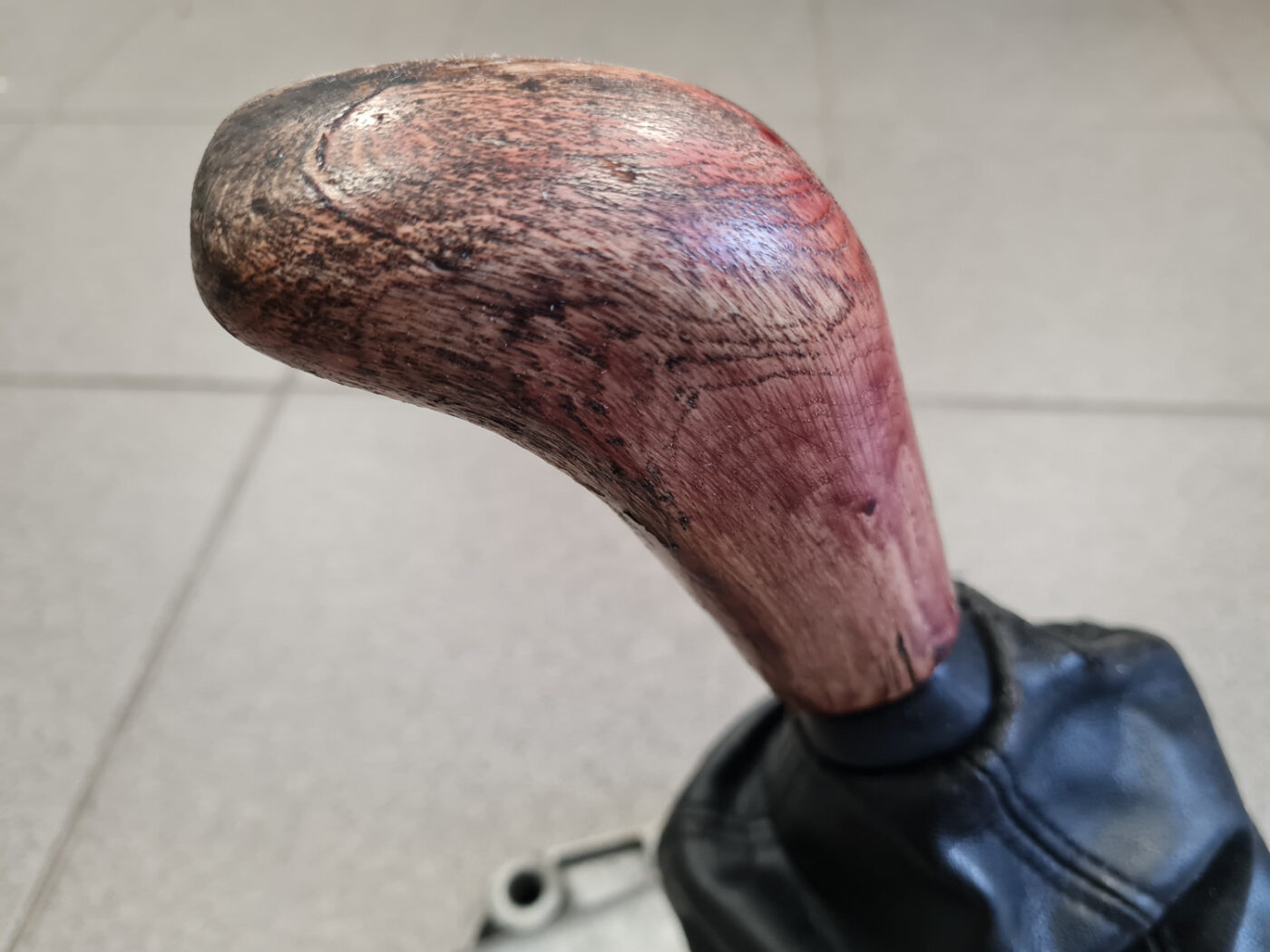 Ātrumu pārslēgšanas slēdzis priekš VOLVO 850 1995 11 Ātrumu pārslēgšanas slēdzis priekš VOLVO 850 1995