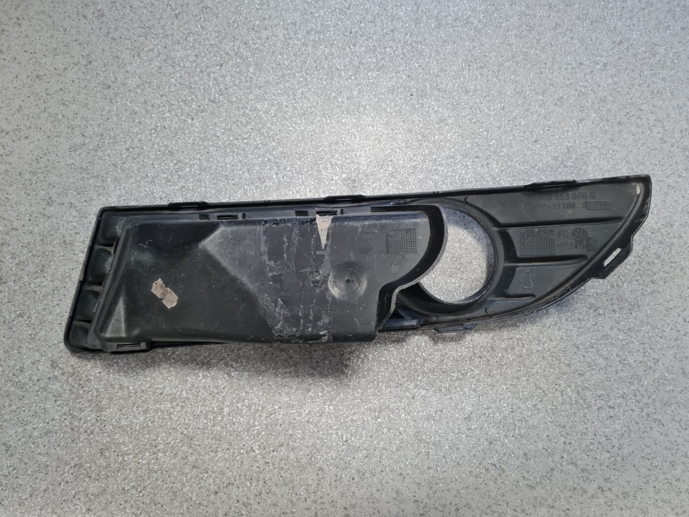 Miglas luktura reste, pa labi priekš VW POLO 2005 10 Miglas luktura reste, pa labi priekš VW POLO 2005