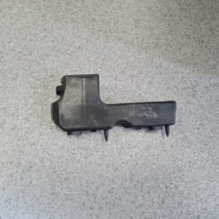 Priekšējā spārna un bufera stiprinājums priekš AUDI A4 2005