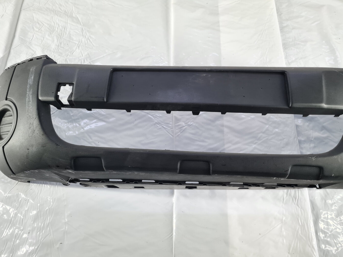 Priekšējais buferis priekš CITROEN BERLINGO 2014 17 Priekšējais buferis priekš CITROEN BERLINGO 2014