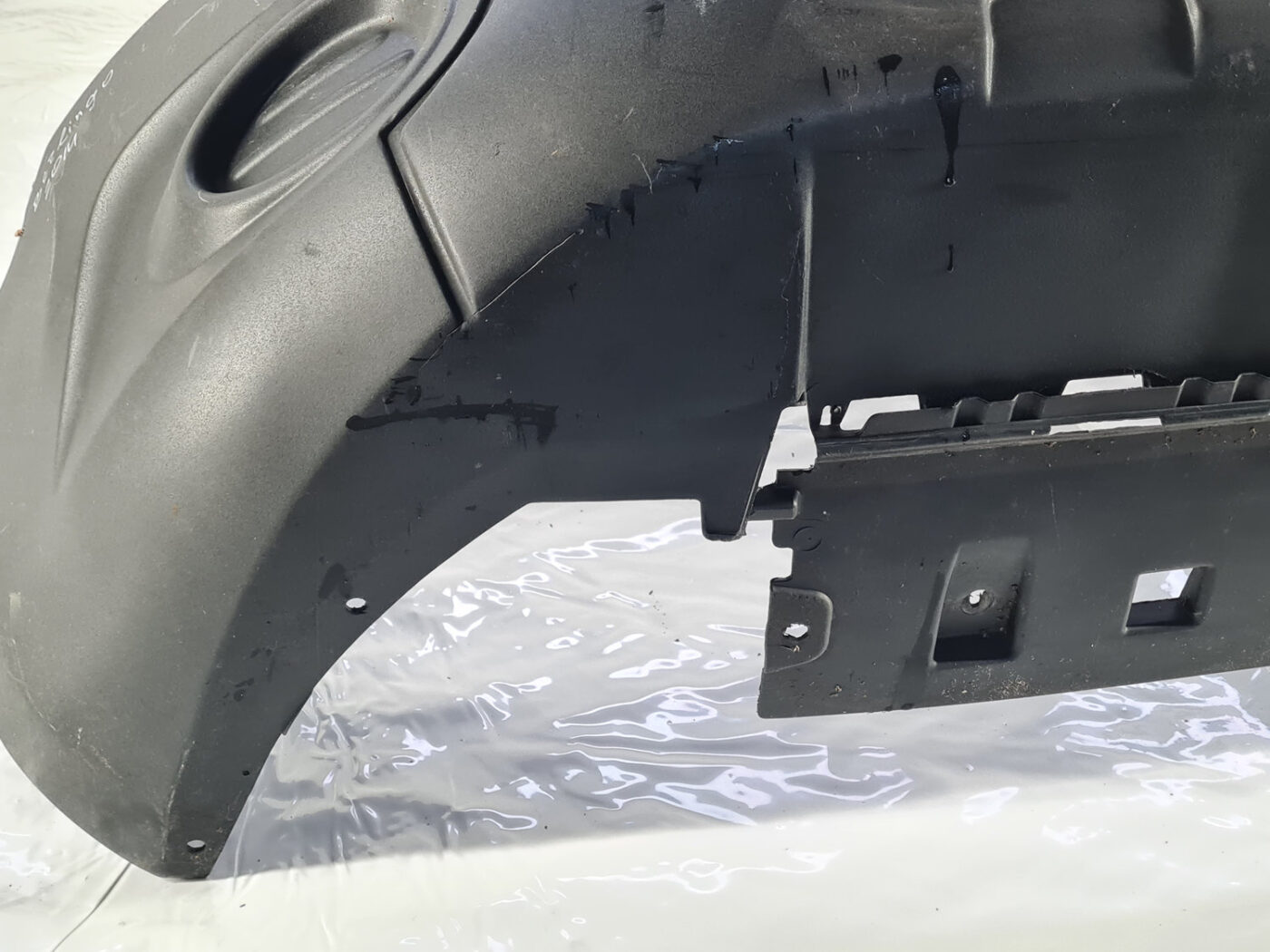 Priekšējais buferis priekš CITROEN BERLINGO 2014 11 Priekšējais buferis priekš CITROEN BERLINGO 2014