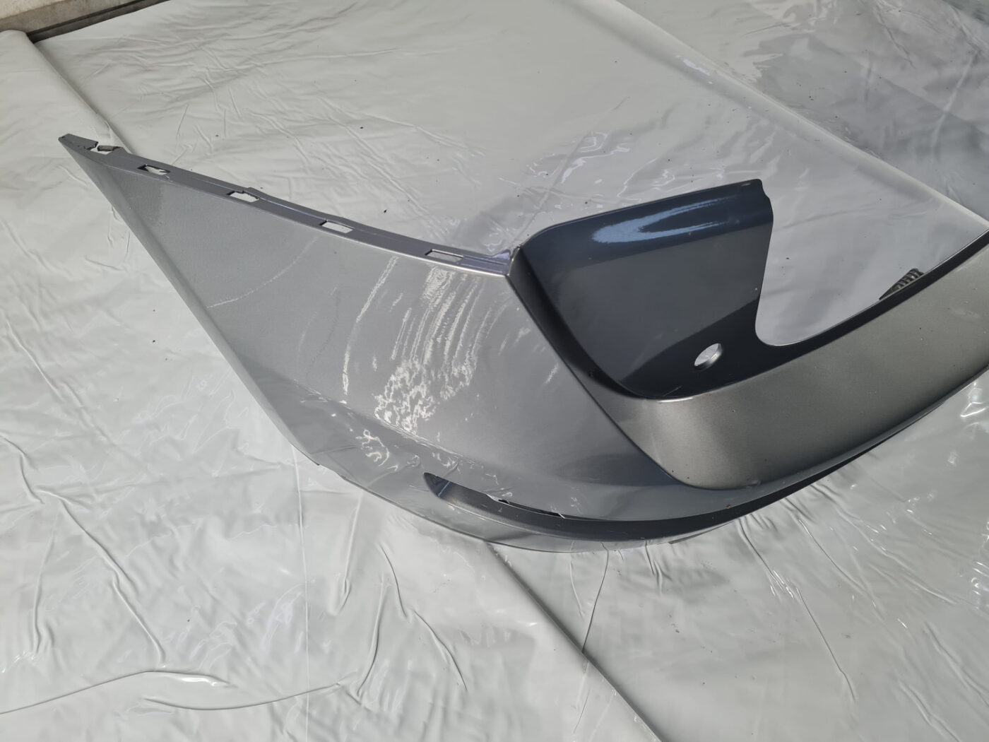 Aizmugures buferis priekš Audi Q5 2008-2017 8R0807511 27 Aizmugures buferis priekš Audi Q5 2008-2017 8R0807511