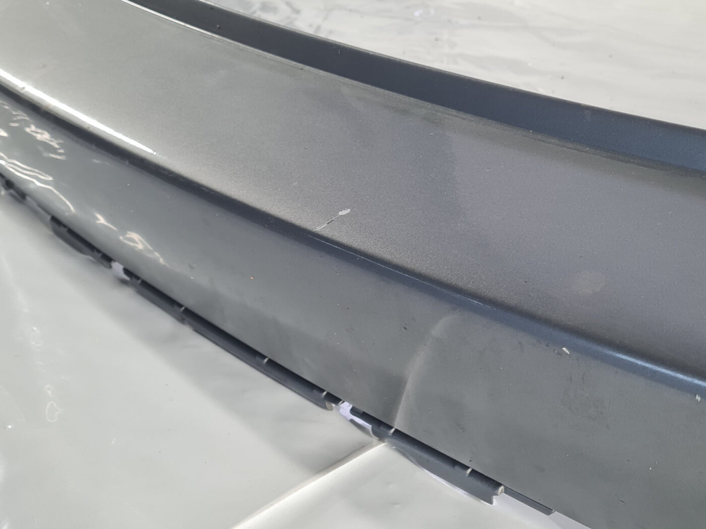 Aizmugures buferis priekš Audi Q5 2008-2017 8R0807511 20 Aizmugures buferis priekš Audi Q5 2008-2017 8R0807511