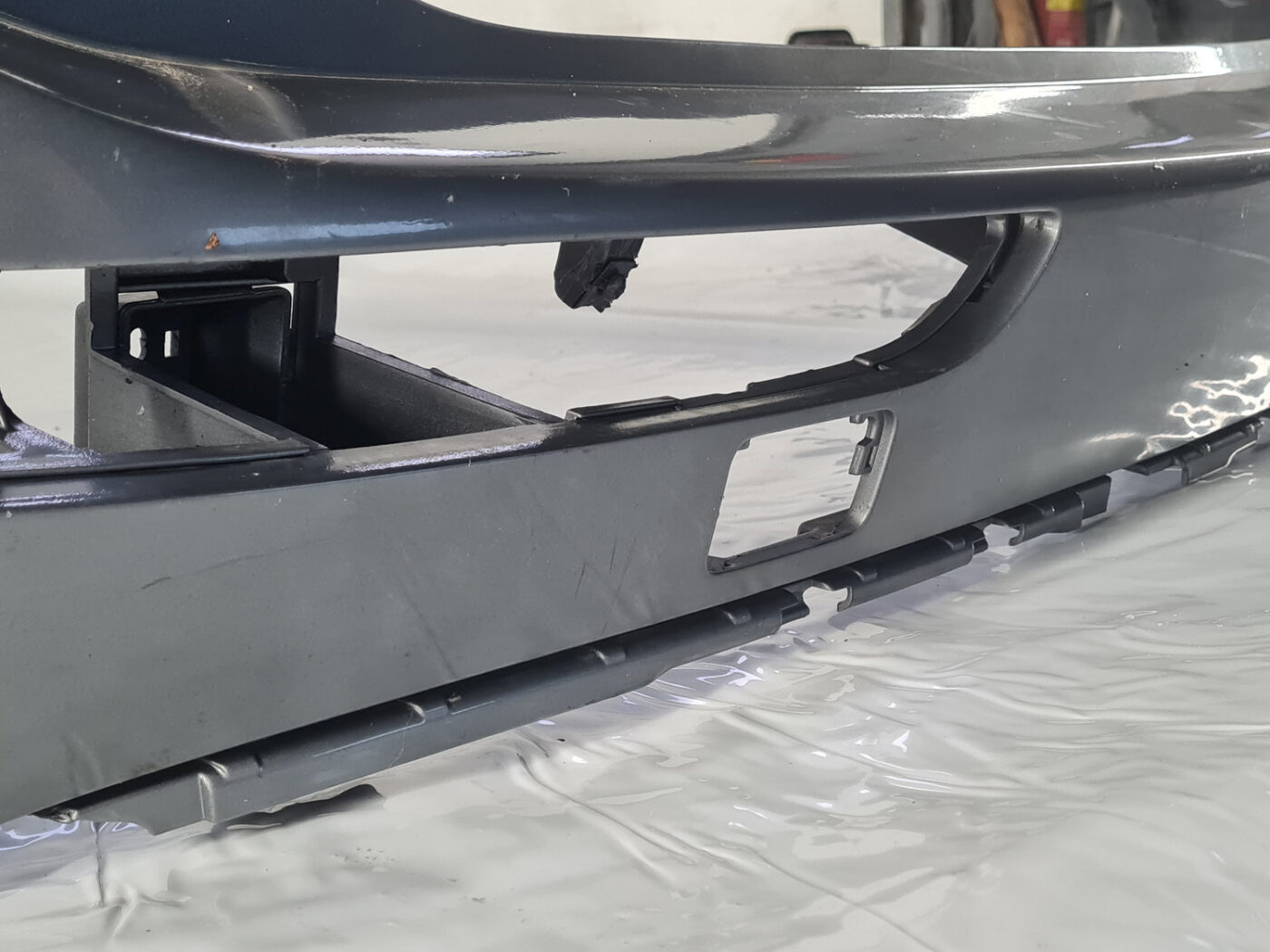 Aizmugures buferis priekš Audi Q5 2008-2017 8R0807511 16 Aizmugures buferis priekš Audi Q5 2008-2017 8R0807511