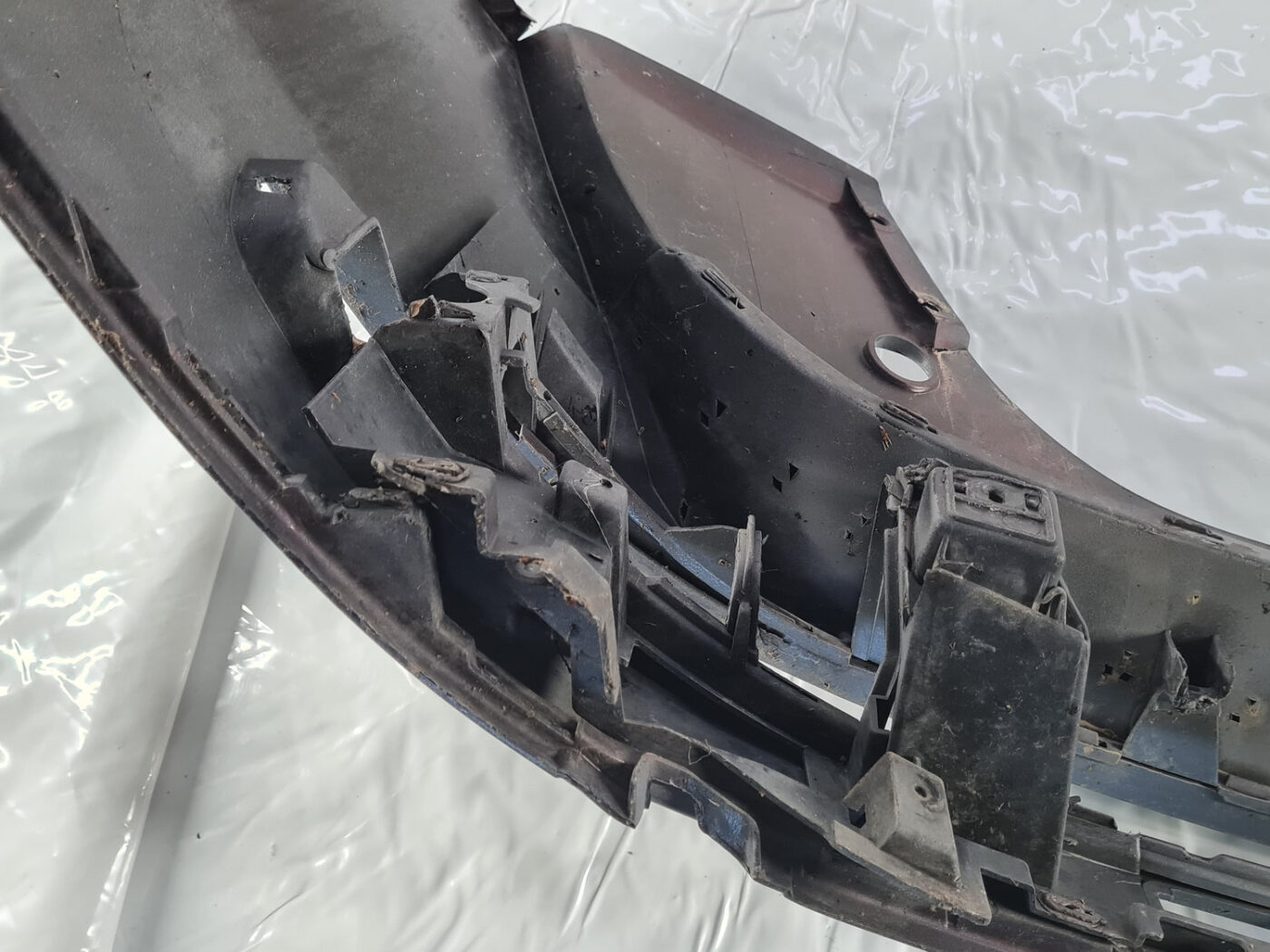 Aizmugures buferis priekš Audi Q5 2008-2017 8R0807511 3 Aizmugures buferis priekš Audi Q5 2008-2017 8R0807511