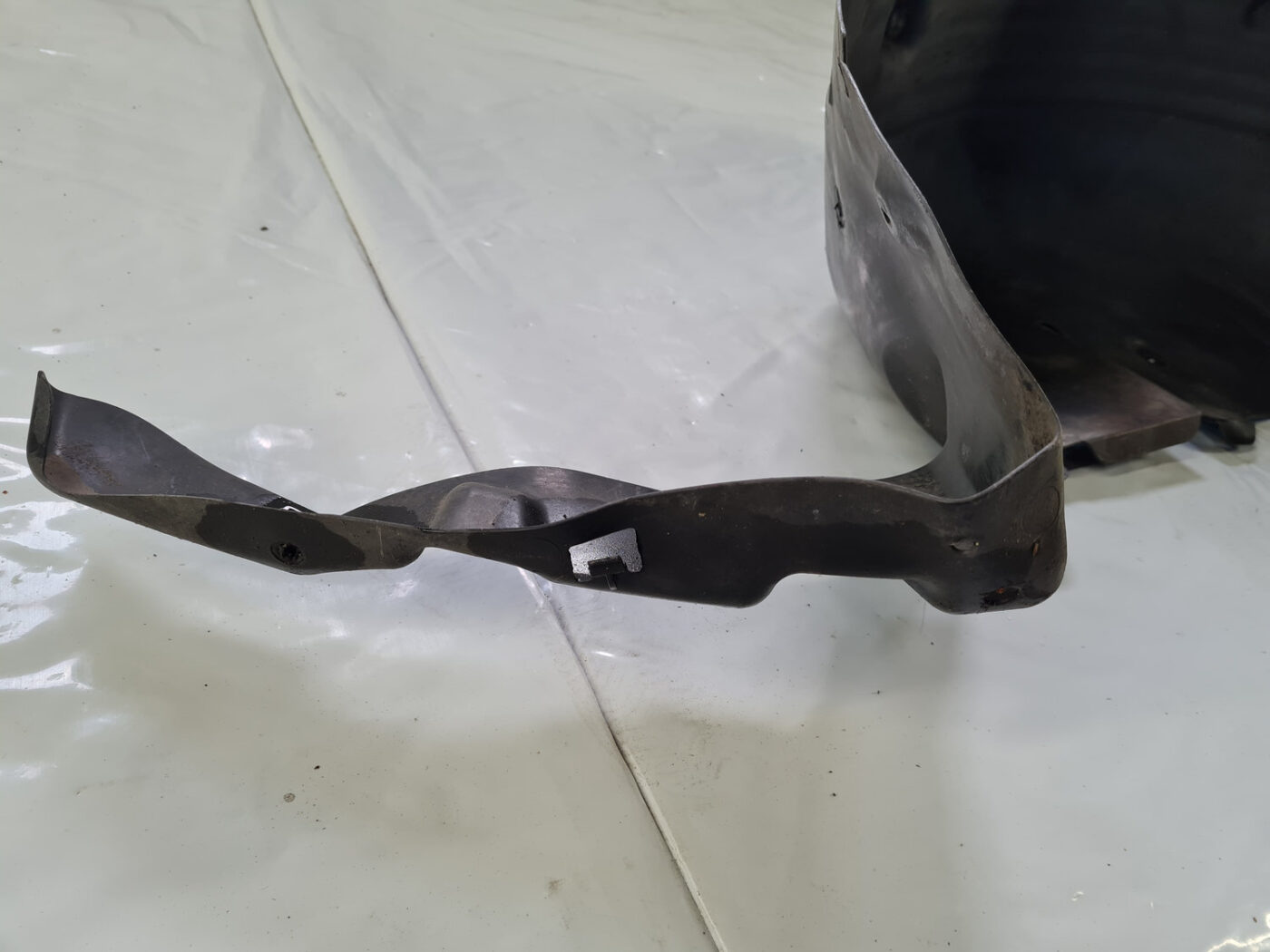 Aizmugurējais labais paspārns priekš Renault Megane 2009-2016 767489097 9 Aizmugurējais labais paspārns priekš Renault Megane 2009-2016 767489097