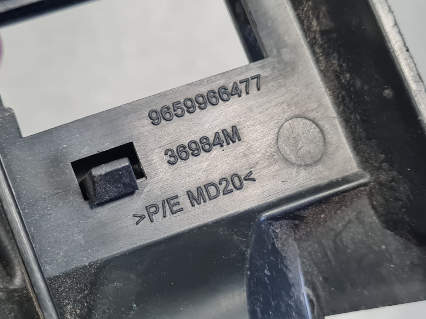 Mērinstrumentu paneļa iekšējā plastmasa priekš CITROEN PICASSO 2007 5 Mērinstrumentu paneļa iekšējā plastmasa priekš CITROEN PICASSO 2007