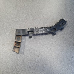 Aizmugurējā spārna un bufera stiprinājums priekš LAND ROVER FREELANDER 2007