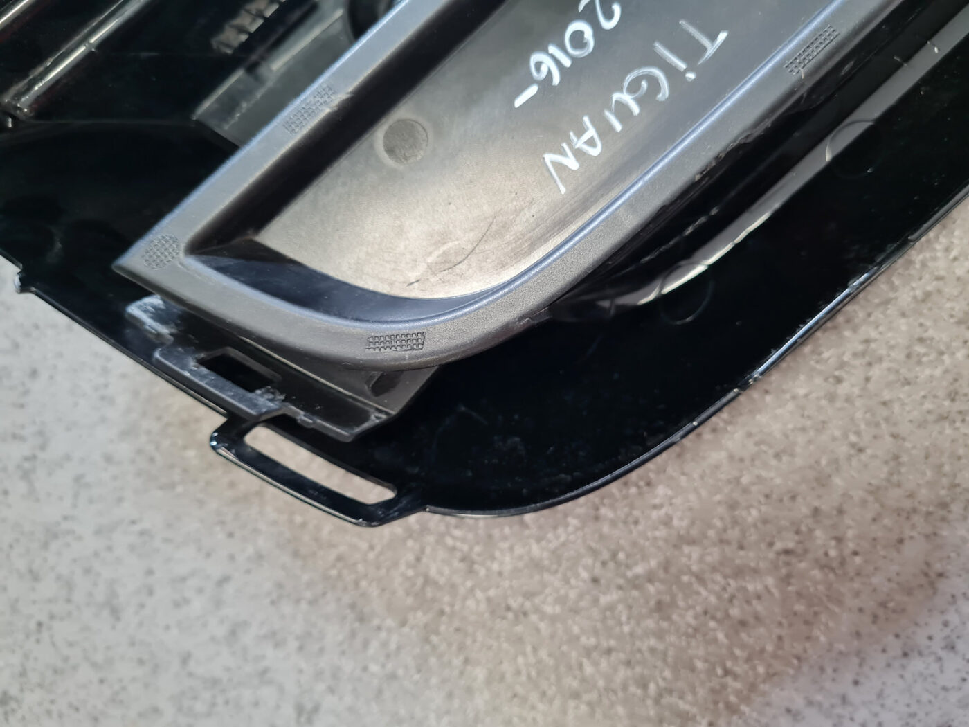 Bufera reste priekš VW Tiguan 2016- 5NA853666D 9 Bufera reste priekš VW Tiguan 2016- 5NA853666D