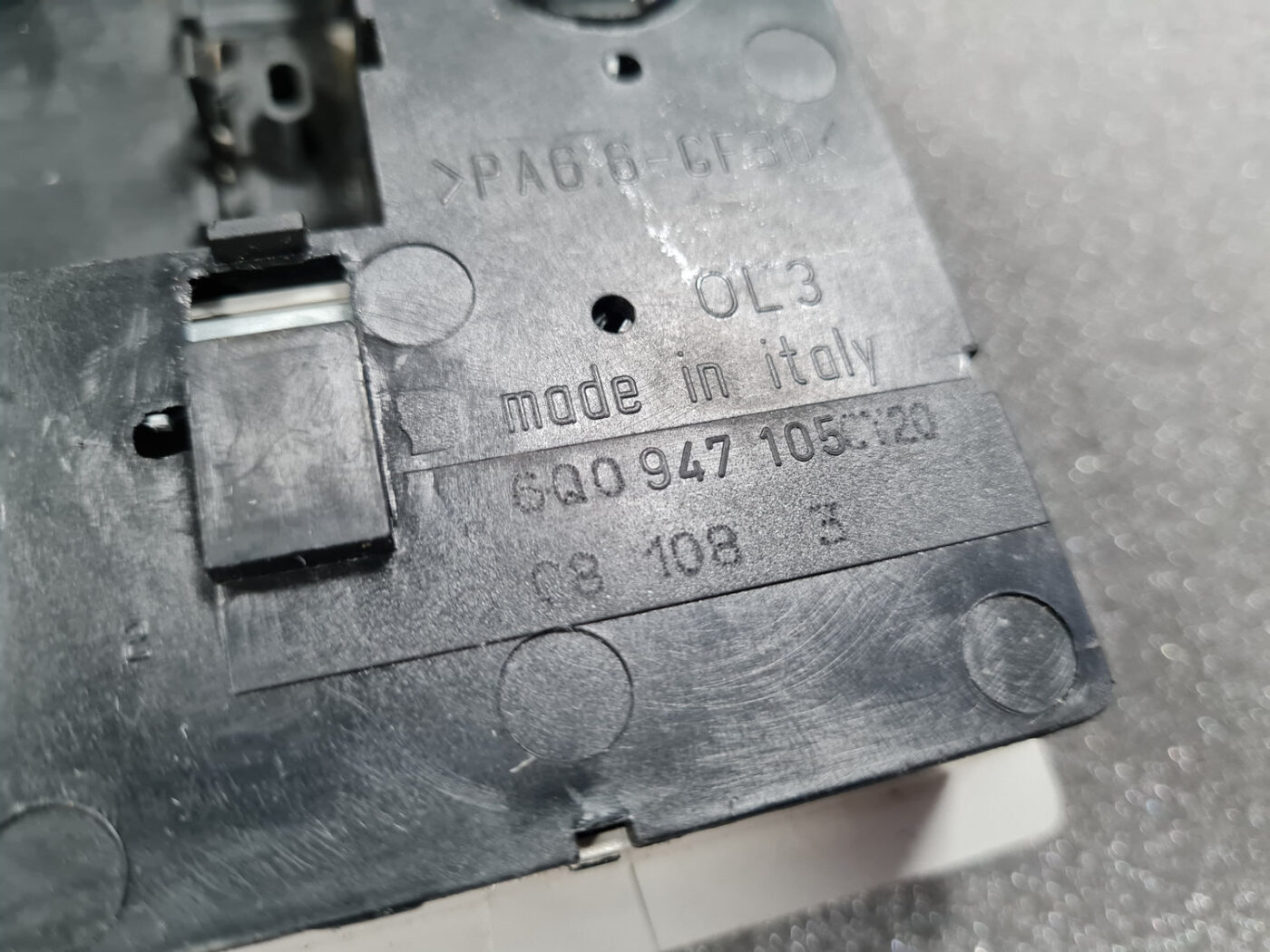 Salona apgaismojuma panelis priekš VW POLO 2008